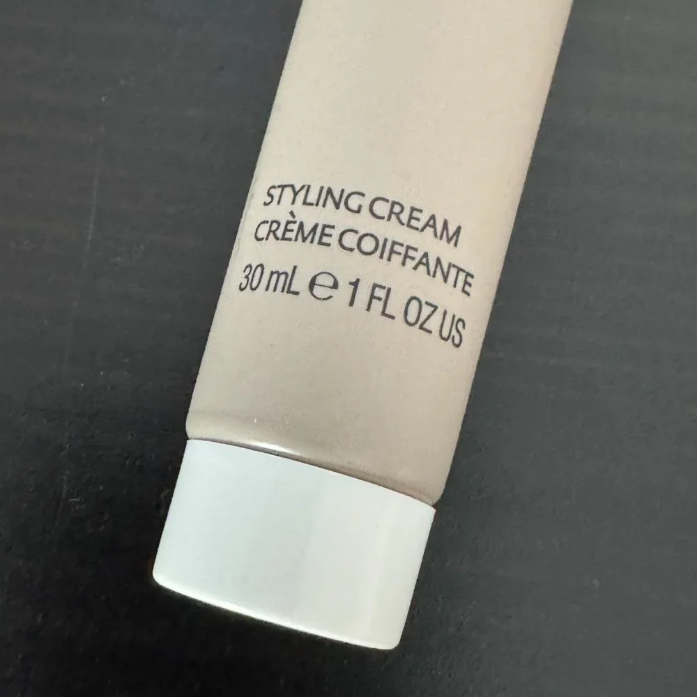 Living Proof No Frizz Nourishing Styling cream